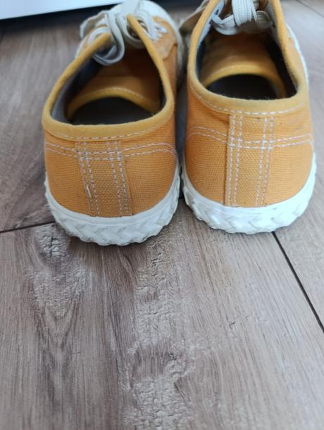 Super stav, reserved,40