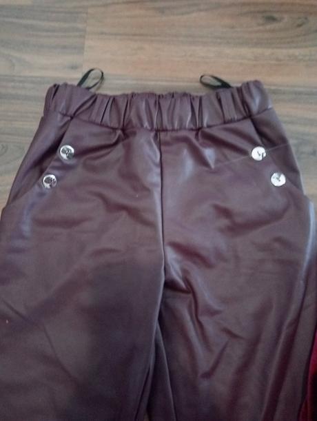 Legíny kožené,zateplené, 134