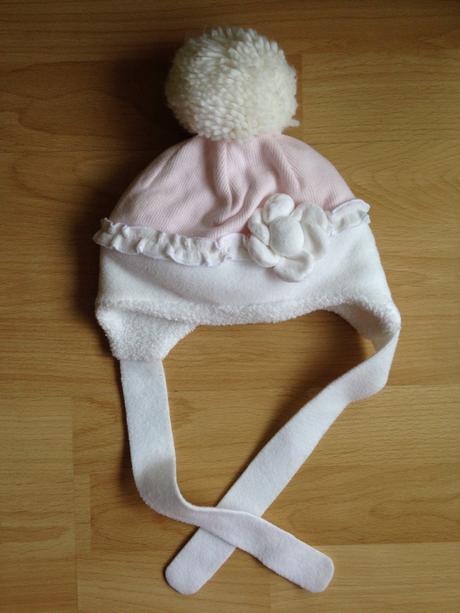 Velmi tepla, nova, zimna ciapka, 80