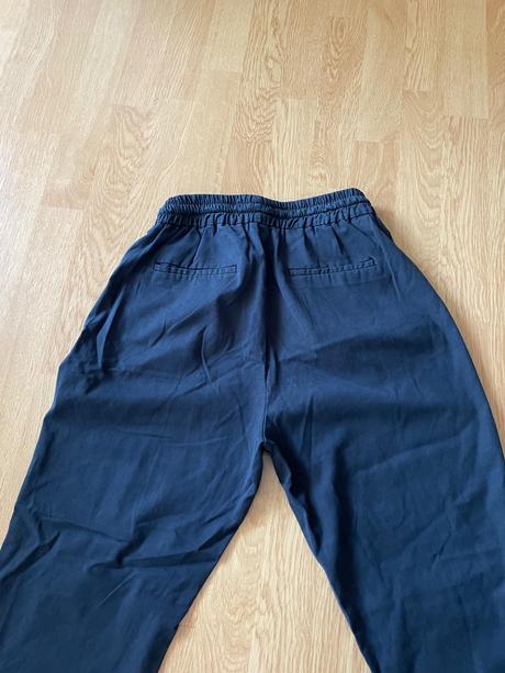 Nohavice, reserved,38