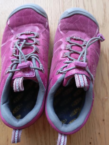 Keen barefoot, keen,34