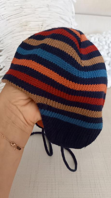 Ciapka 74 pasikata, 74