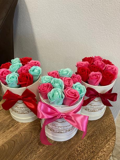 Darčekový box z mydlových ruží, 