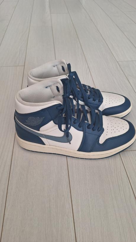 Air jordan 1 mid, vel.40, cm 25.5, nike,40