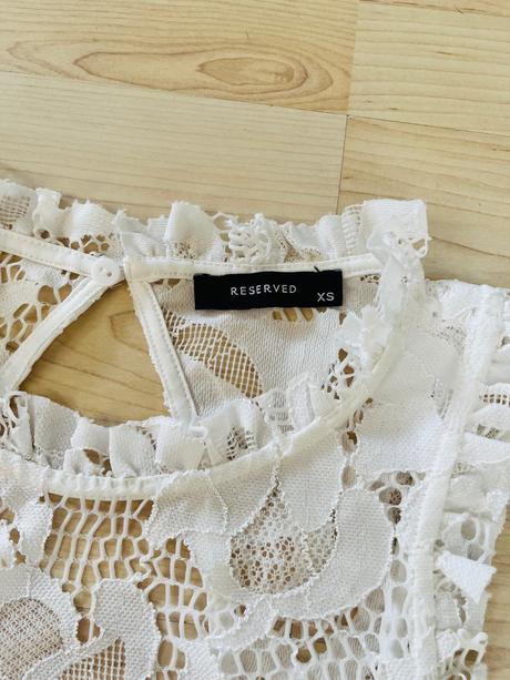 Reserved top, reserved,xs