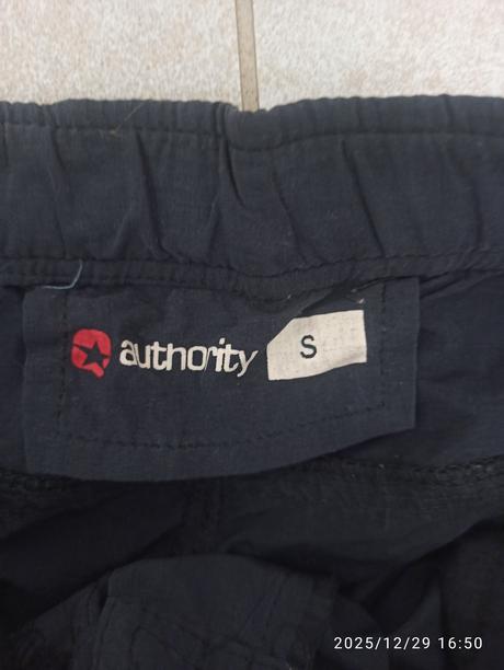 Outdoorové nohavice, authority,s