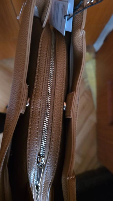 Kabelka hneda stredne velka, nine west