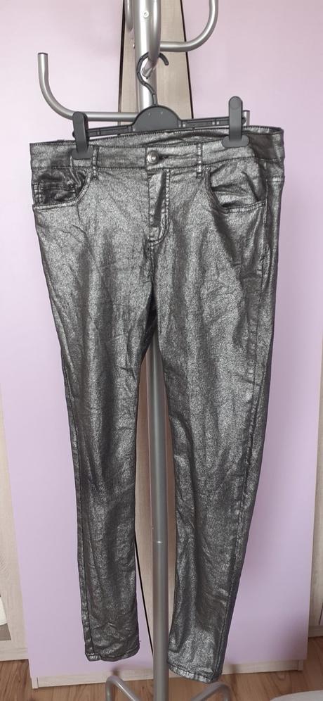 Velmi pruzne nohavice pas 84cm, kappahl,42