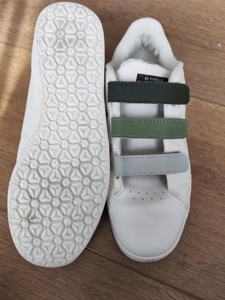 Tenistky, reserved,37