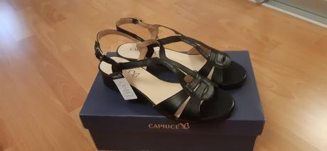 Kožené sandále caprice, 40