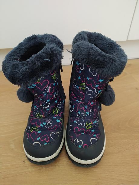 Snehule, deichmann,30