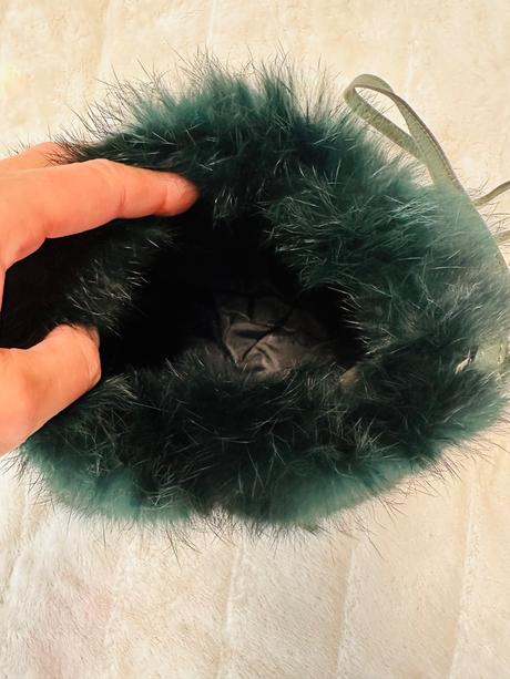 Tmavozelená kožušinová kabelka vak cango&rinaldi, 