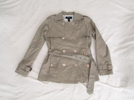 Pieskovohnedý dámsky kabátik mng s, mango,s