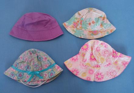 Dievčenské klobúčiky na cca 1 - 3 roky, 50