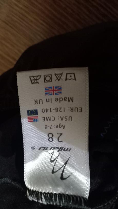 Dres na gymnastiku, 128