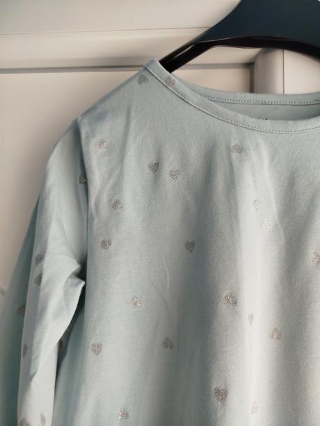 Tričko so srdiečkami 134/140, h&m,134