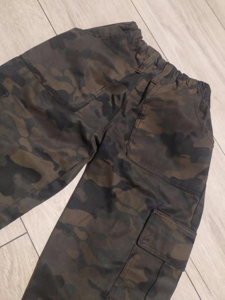 Maskacove nohavice, 128