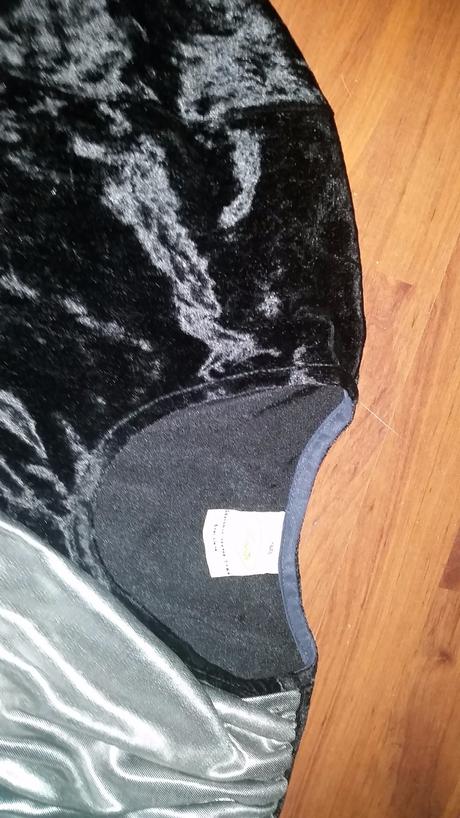 Krásne spoločenské šaty, 38