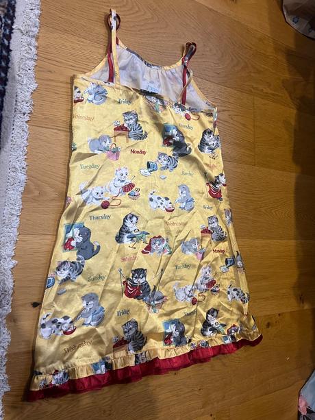 Dievcenska nocna kosela satenova, 122