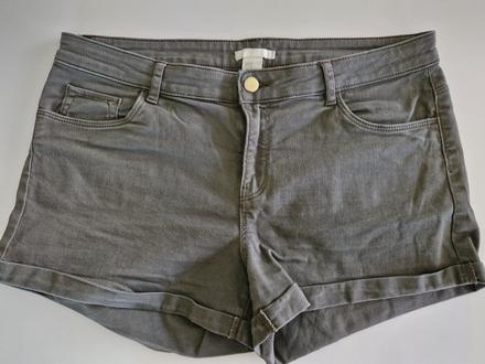 Šortky, h&m,42