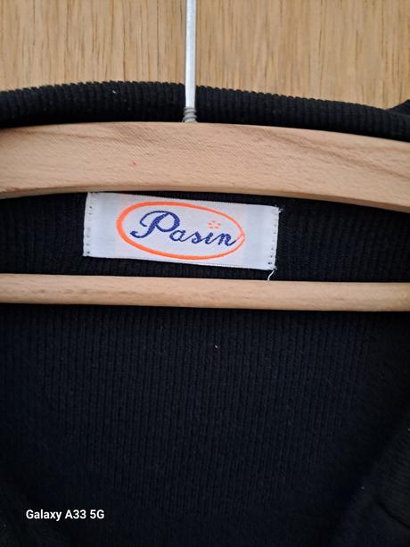 Tenký čierny svetrík č.l/xl, xl