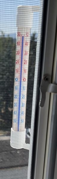 Koľko stupňov môže byť mimo priameho slnka?