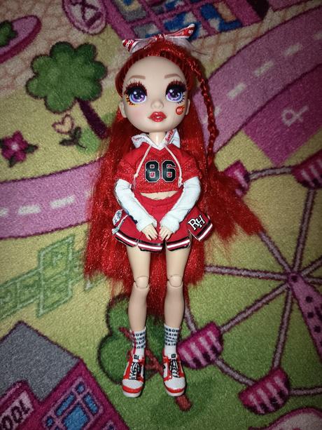 Rainbow high bábika, 