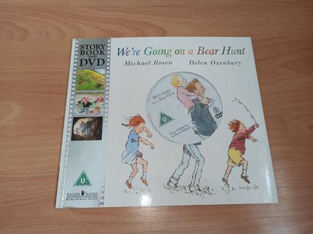 We're going on a bear hunt + dvd,