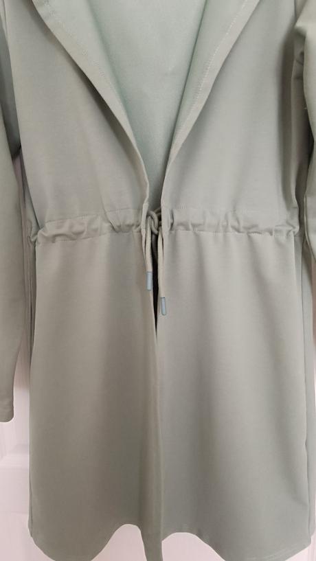 Kardigan na zaväzovanie, new yorker,40