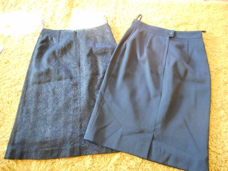 2x čierna sukňa, 36