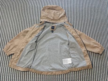 Gap vetrovka, gap,104