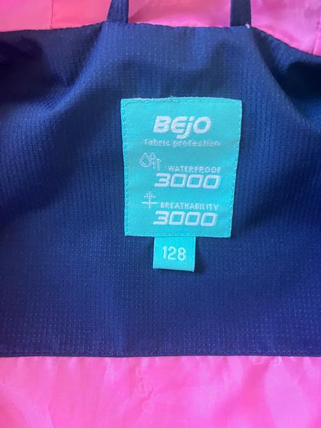 Prechodná bunda, 128