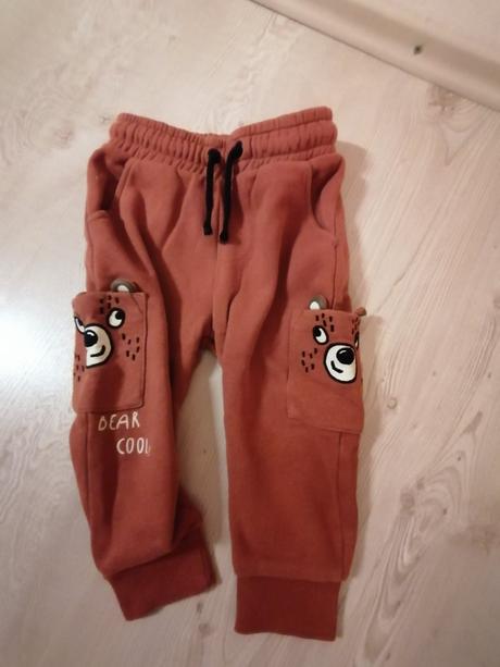 Hrube teplaky, tesco,86