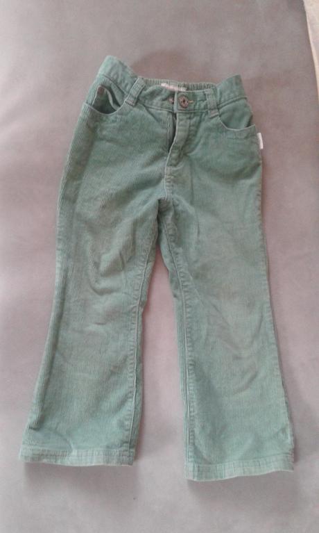 Menčestrové nohavice, oshkosh,104