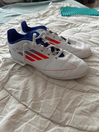 Halovky adidas, adidas,35