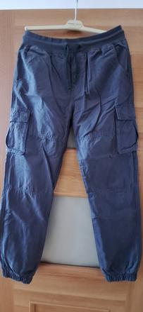 Chlapčenské nohavice, chapter young,176