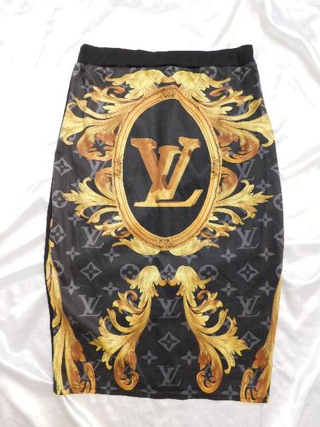 Pekna trendy sukna, 38