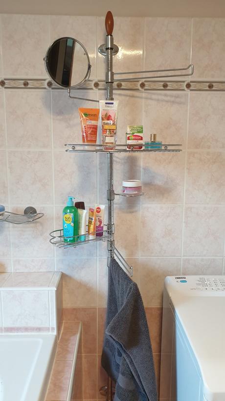 Chromový stojan do kúpelne, 