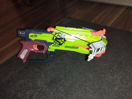 Nerf zombie kusa, 