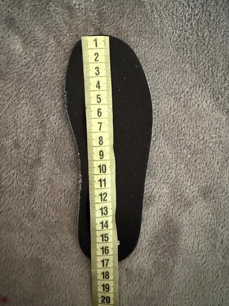 Botasky adidas pár krát obuté, adidas,26