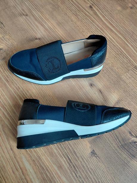 Tenisky, sneakersy, poltopánky, 37