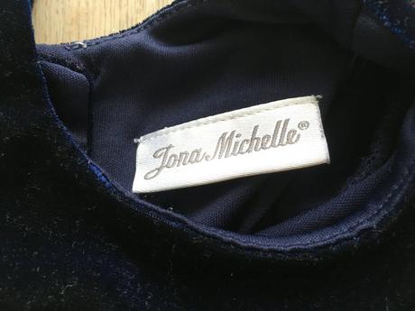 Dievčenské šatočky, 98