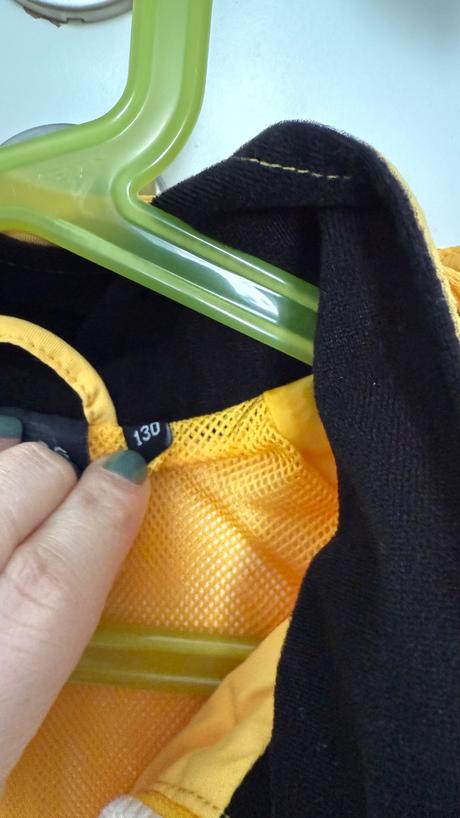 Prechodná funkčná bundicka 130, 134