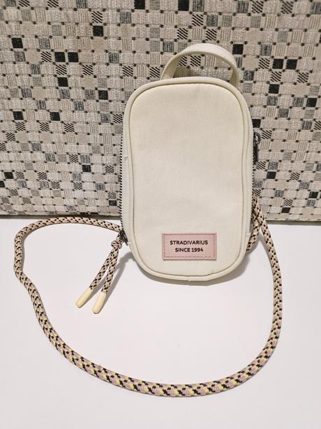 Crossbody taštička na mobil stradivarius, stradivarius