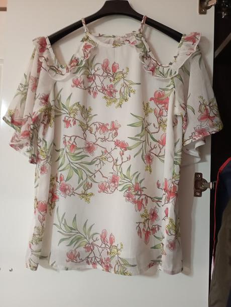 Kvetovaná blúzka, c&a,36