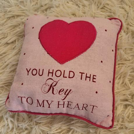 17x19 cm maly vankusik, 