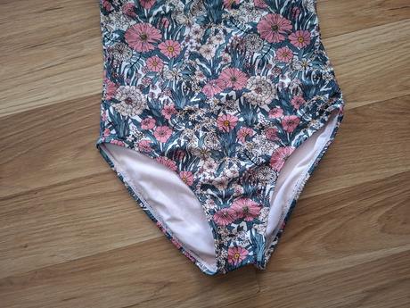 Plavky, reserved,146