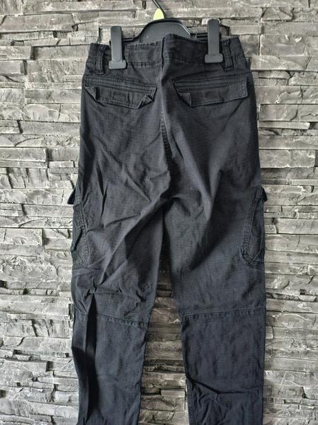 Chlapčenské kapsáče, 158