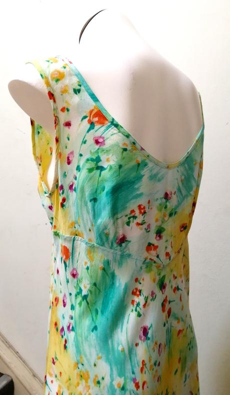 Dámske kvetované letné šaty, veľkosť s/m, s