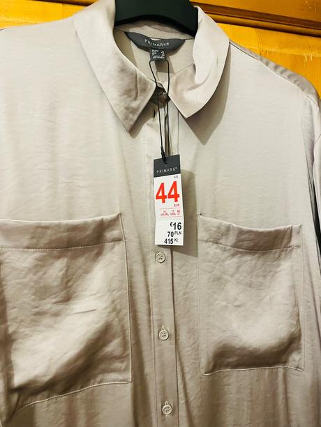 Predlžena satenova košela, primark,44